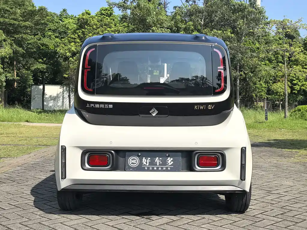Baojun KiWi EV — миниатюра 7