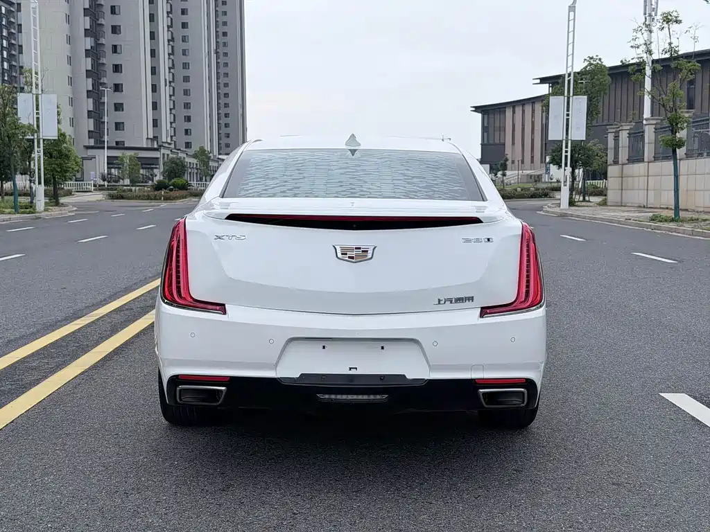 Cadillac XTS 2018 28T Elite