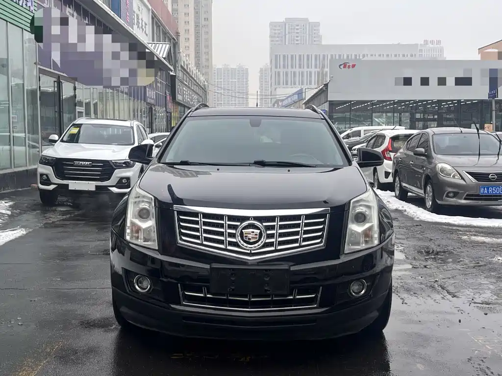 CADILLAC SRX