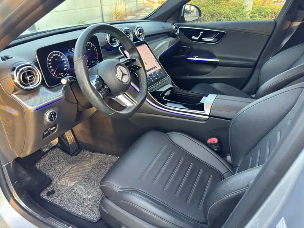 Mercedes-Benz C-Class — миниатюра 10