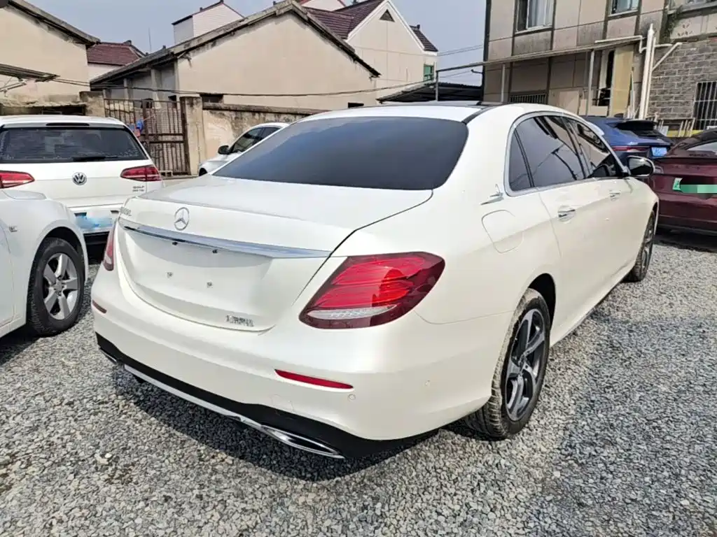Mercedes-Benz E-Class E 2019 E 300 L Sport Fashion