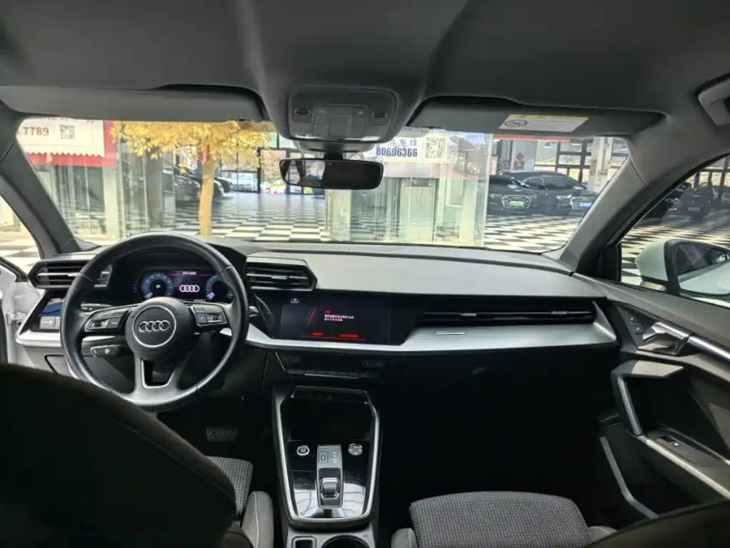 Audi A3 — миниатюра 9
