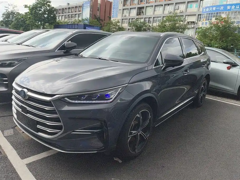 BYD Tang NEV