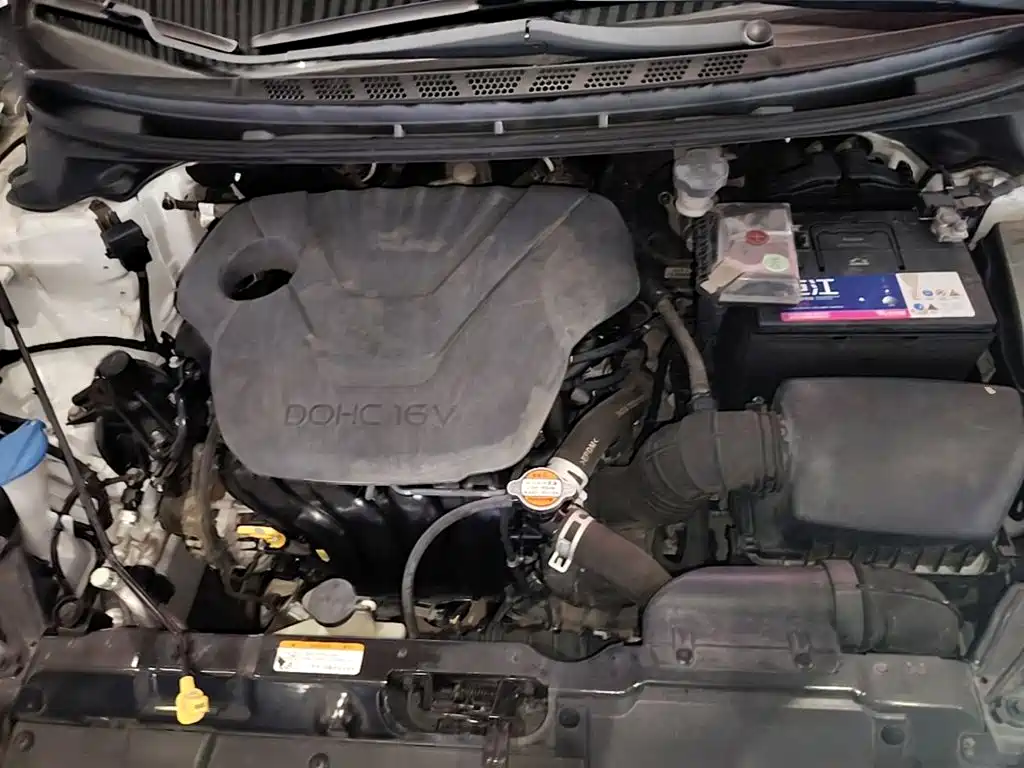 Hyundai Elantra Langdong — миниатюра 20