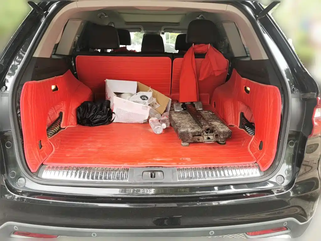 Hongqi Hongqi HS7 — миниатюра 10