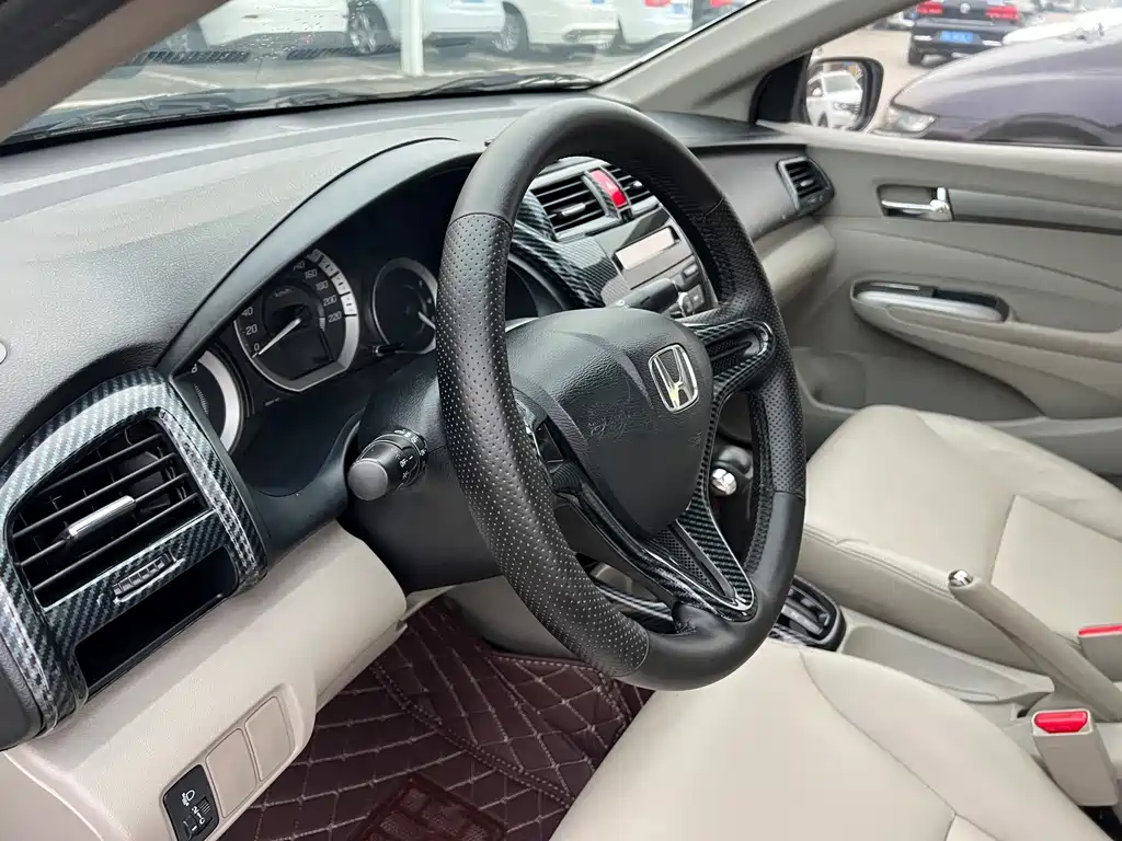 Honda City Classic — миниатюра 8