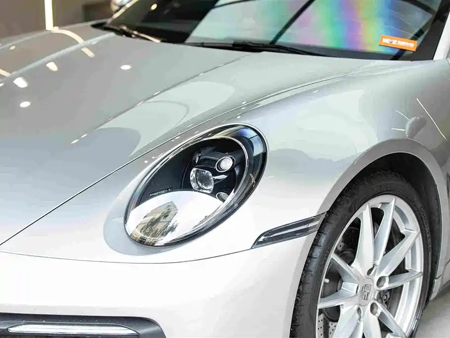 Porsche 911 2020 Carrera 3.0T