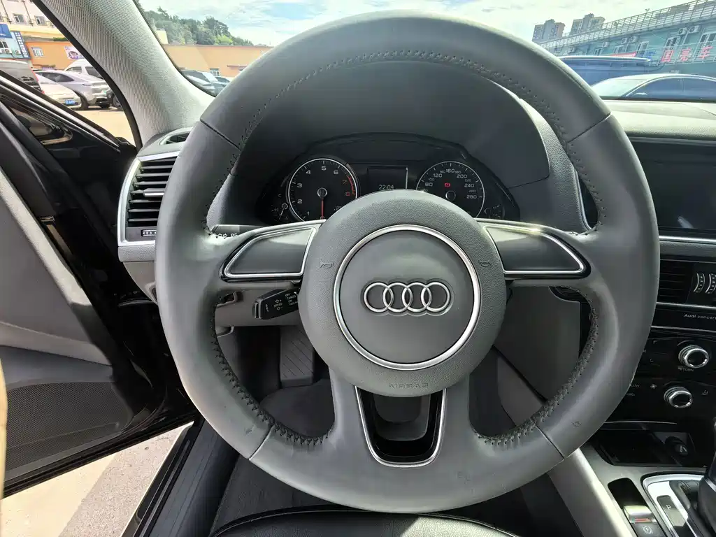Audi Q5 — миниатюра 10