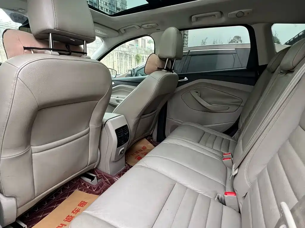 Ford Kuga — миниатюра 4
