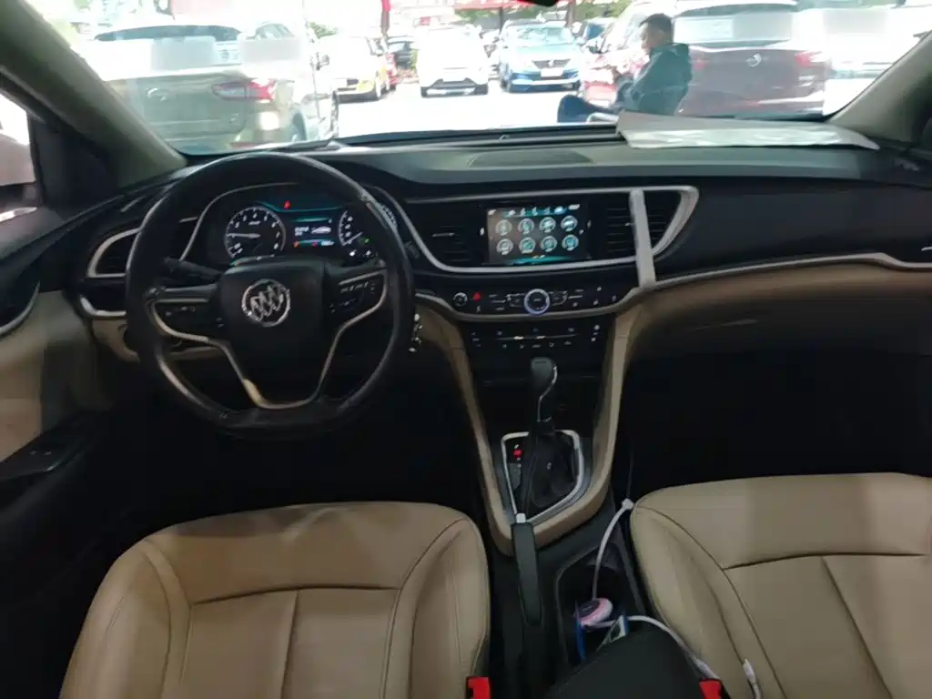 Buick Excelle — миниатюра 10