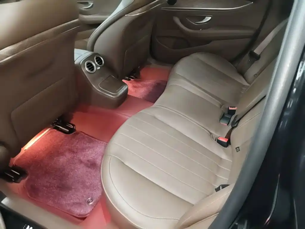 Mercedes-Benz E-Class New Energy — миниатюра 17