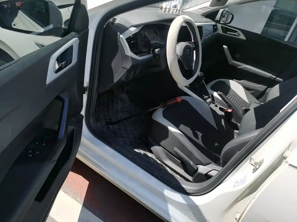 Volkswagen Polo — миниатюра 15