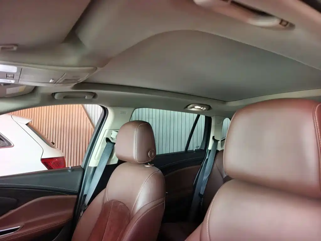 Buick Envision Plus — миниатюра 8