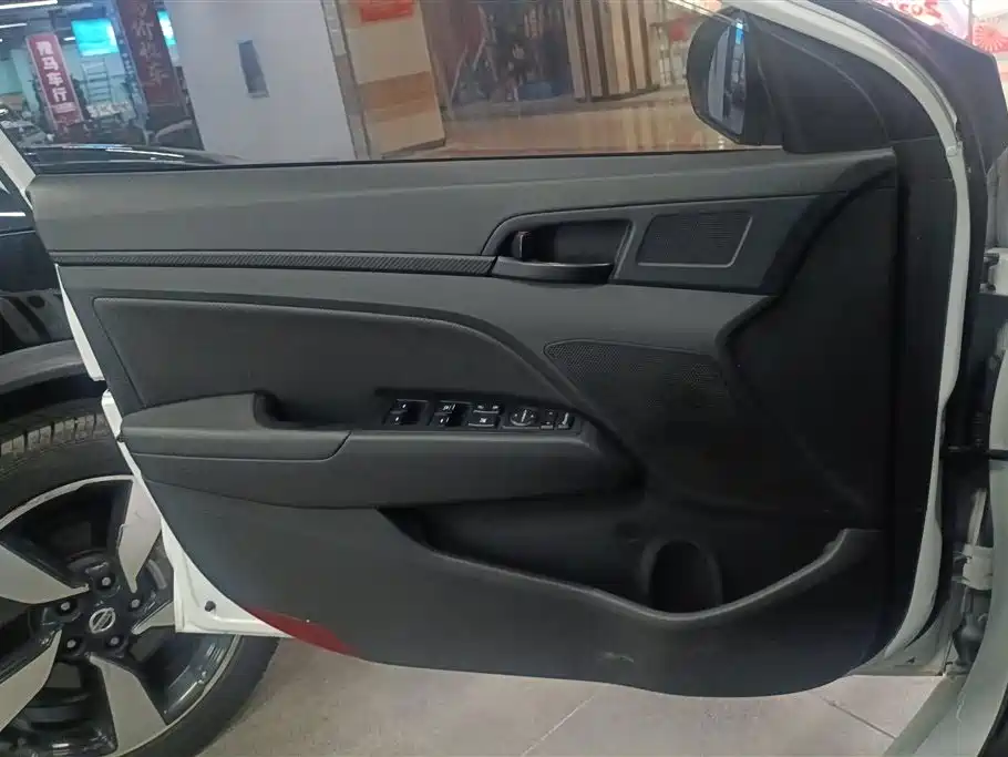 Hyundai Elantra 2019 1.4T DCT
