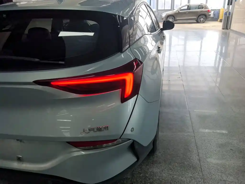 Buick Velite 6 — миниатюра 8