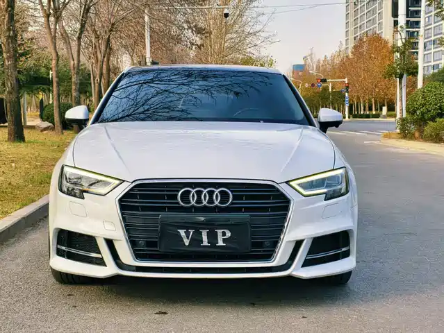 AUDI A3 2019
