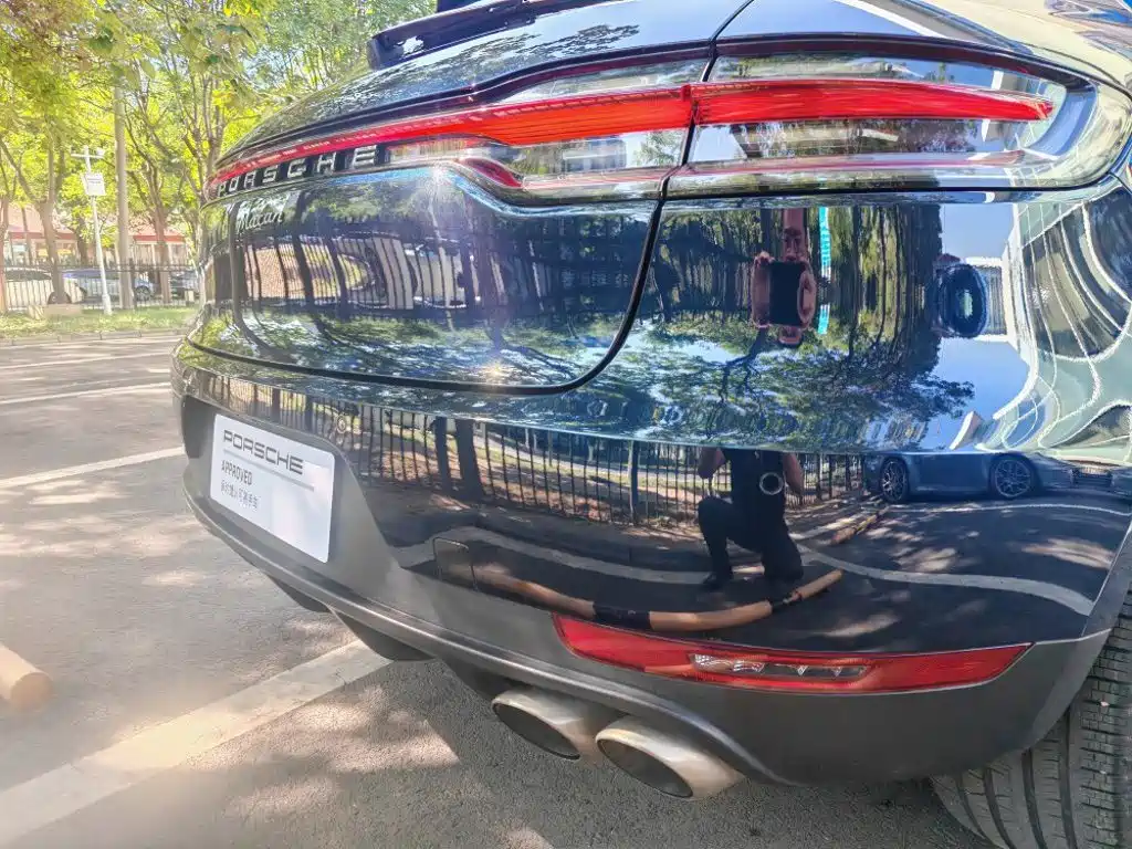 Porsche Macan — миниатюра 12