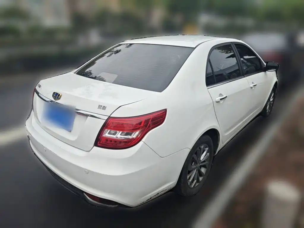 Geely Vision — миниатюра 10