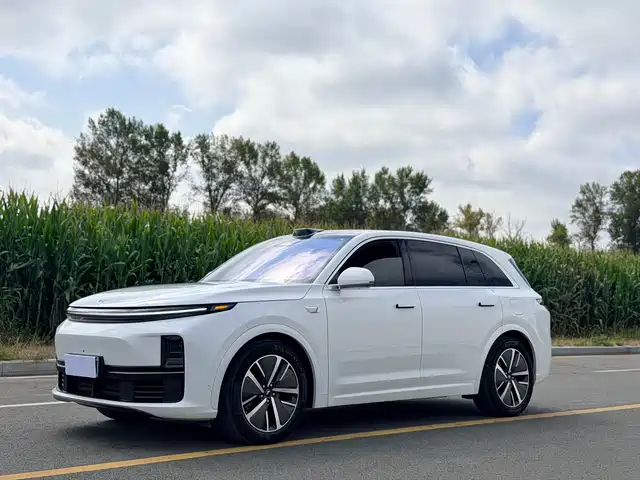 Li Auto L7