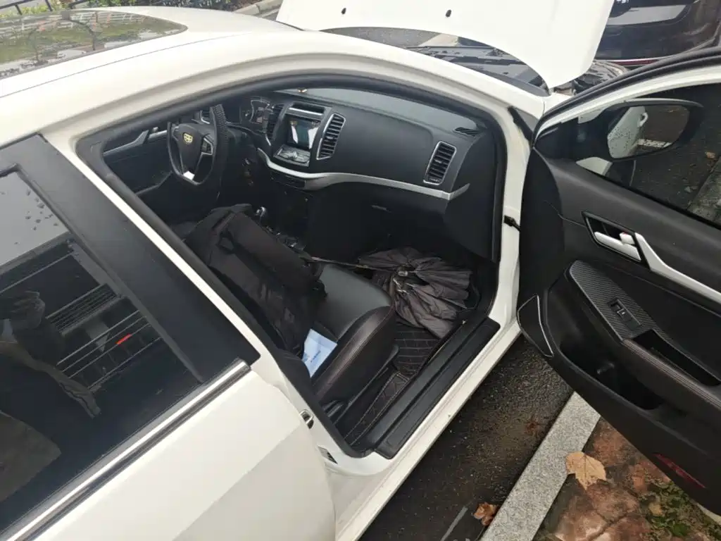 Geely Vision — миниатюра 9