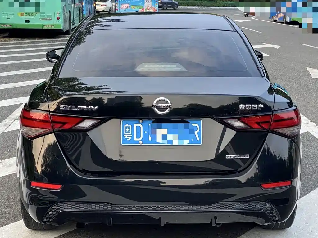 Nissan Sylphy — миниатюра 9