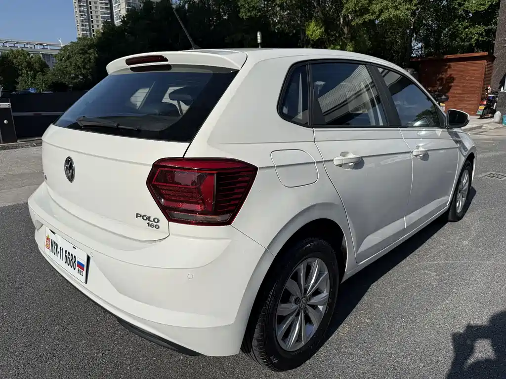 Volkswagen Polo — миниатюра 6