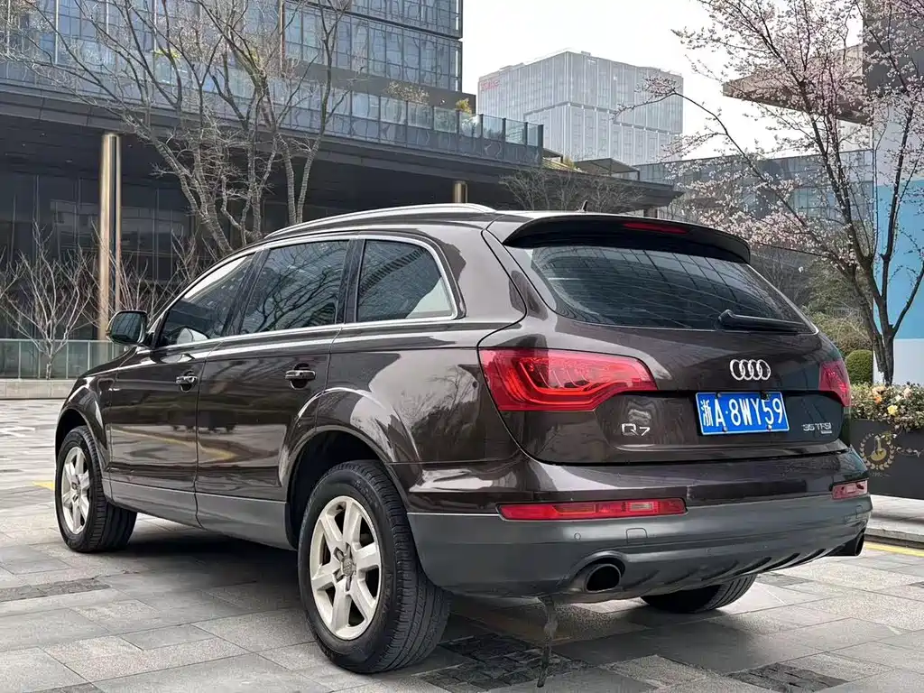 Audi Q7 2013 35 TFSI