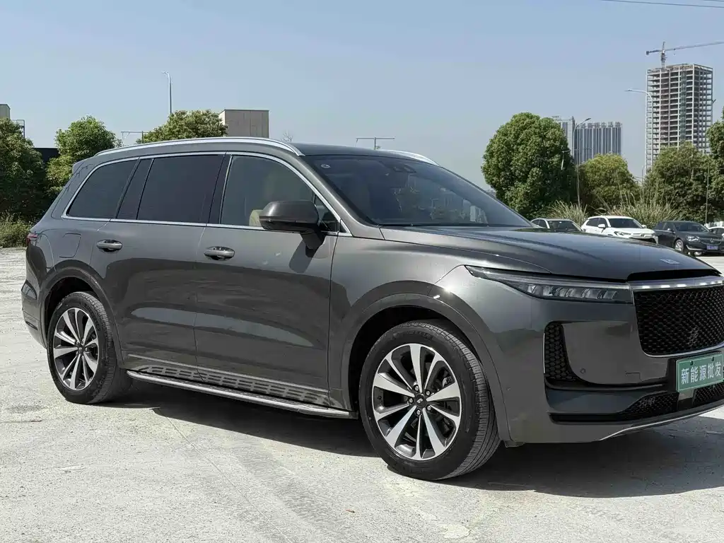 Li Auto ONE 2020 6 мест