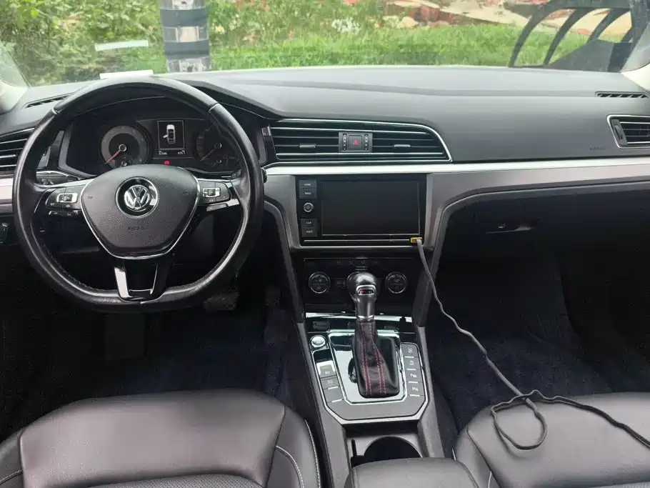 Volkswagen Lamando — миниатюра 12