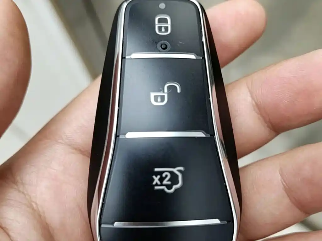 BYD Seal 06 DM-i Touring — миниатюра 12