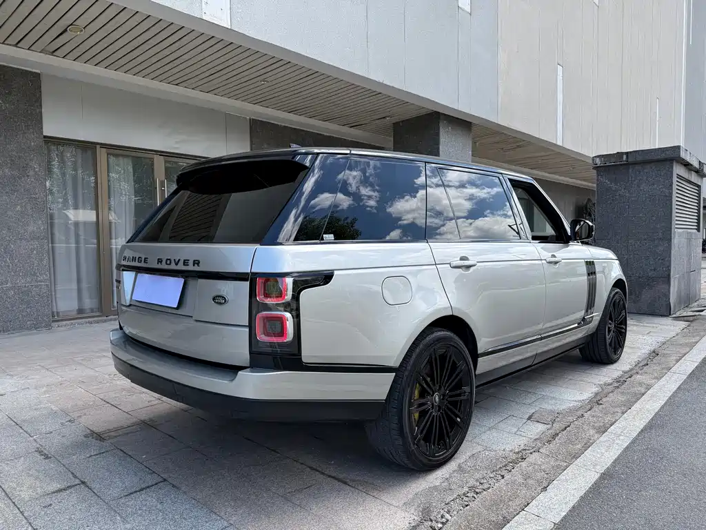 Land Rover Range Rover 2017 3.0 SC V6 Vogue Long Wheelbase