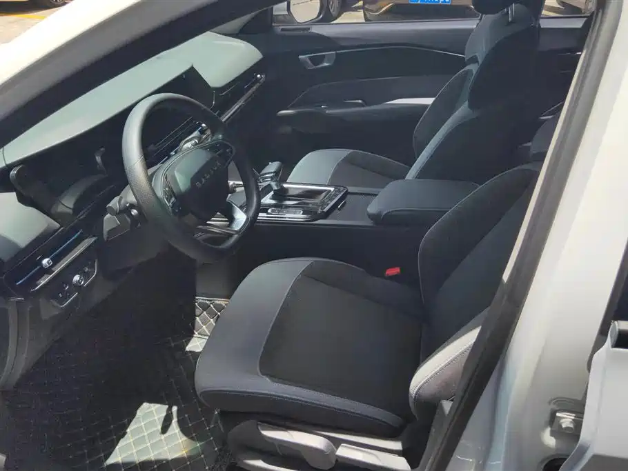Baojun RC-6 2019 1.5T CVT 24 Elite
