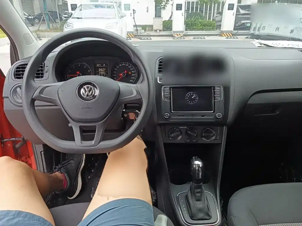 Volkswagen Polo — миниатюра 10