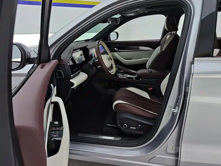 Geely Xingyue L — миниатюра 9