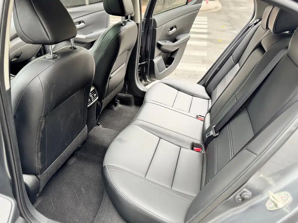 Nissan Sylphy — миниатюра 9