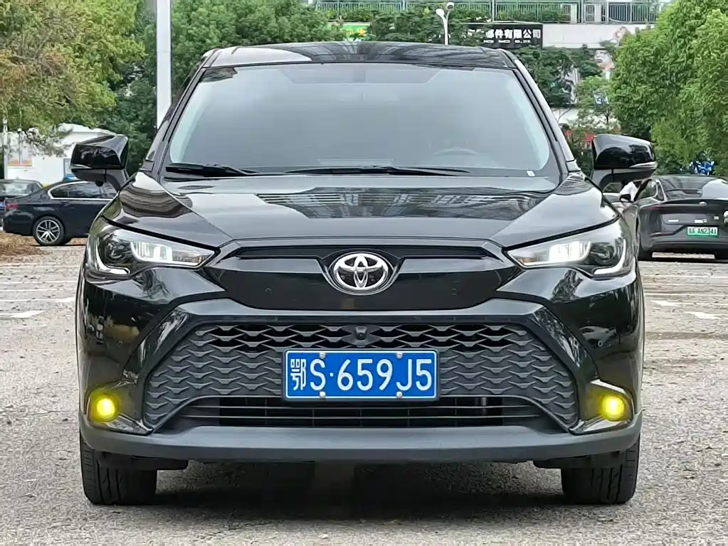 Toyota Frontlander — миниатюра 2