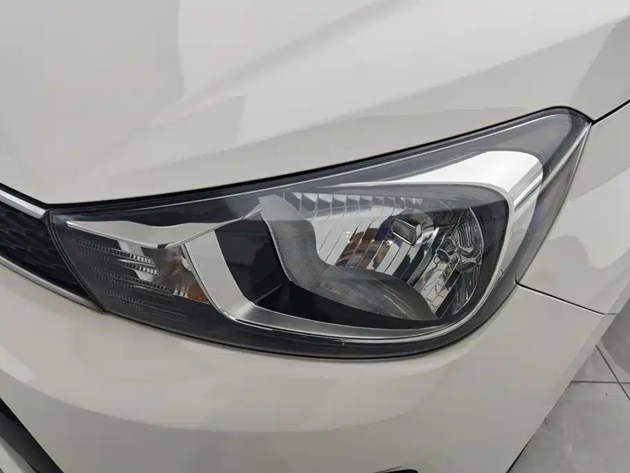 Kia Huanchi — миниатюра 5