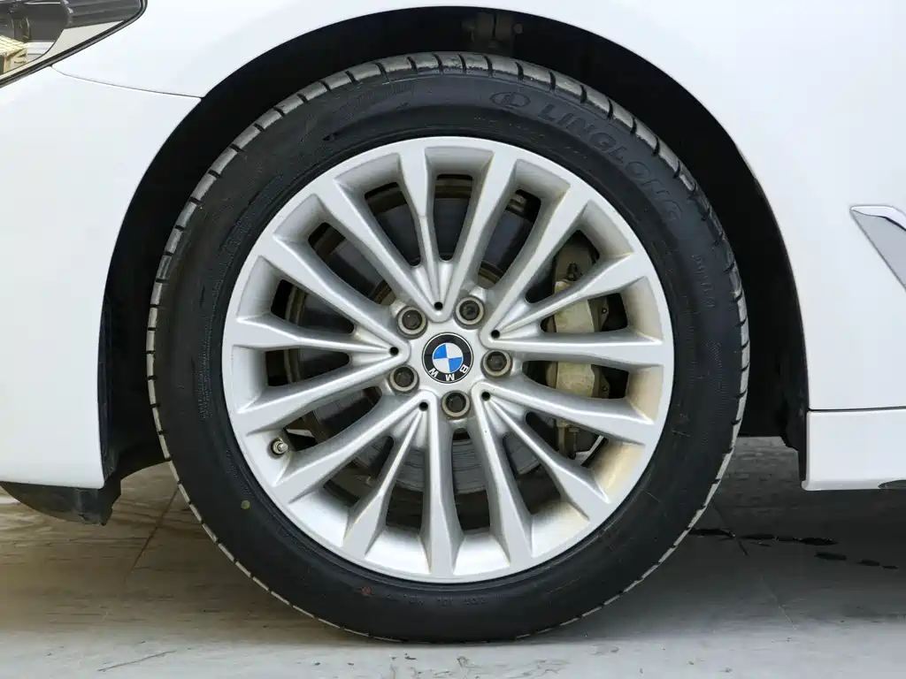 BMW 5 Series — фотографии объявления, Фото 32