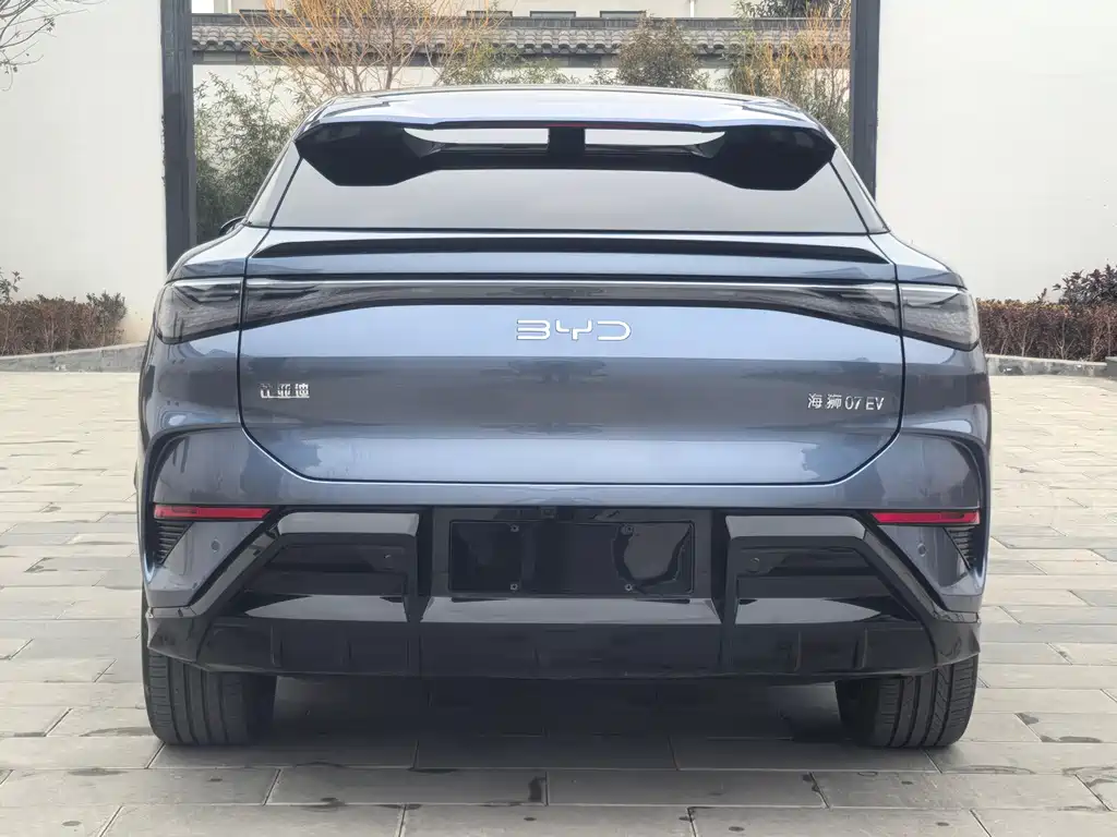 BYD SEA LION 07 EV