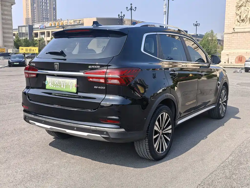 Roewe RX5 New Energy - фото 6