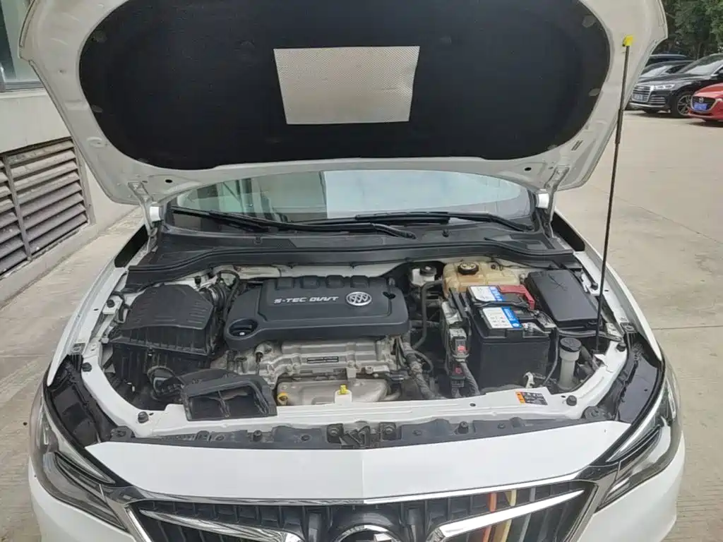 Buick Excelle — миниатюра 20