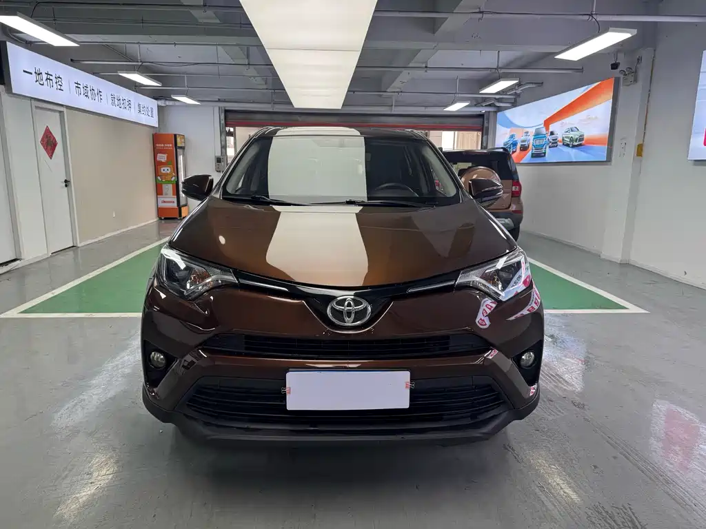 Toyota RAV4 2019 2.0L CVT V