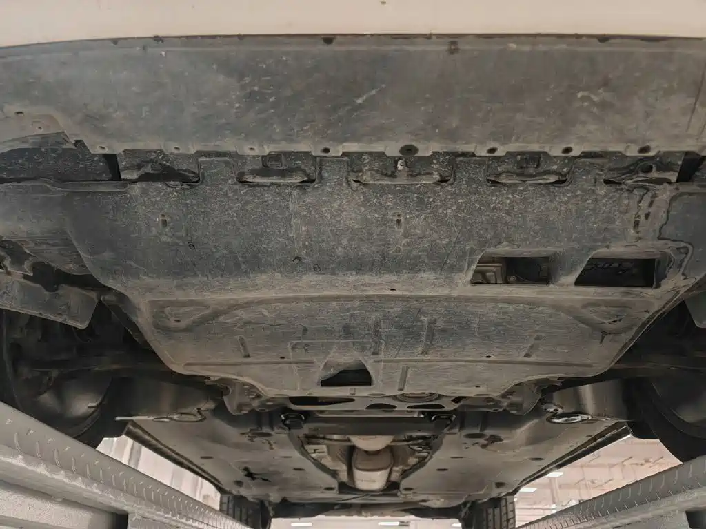 Volkswagen Tiguan L — миниатюра 26