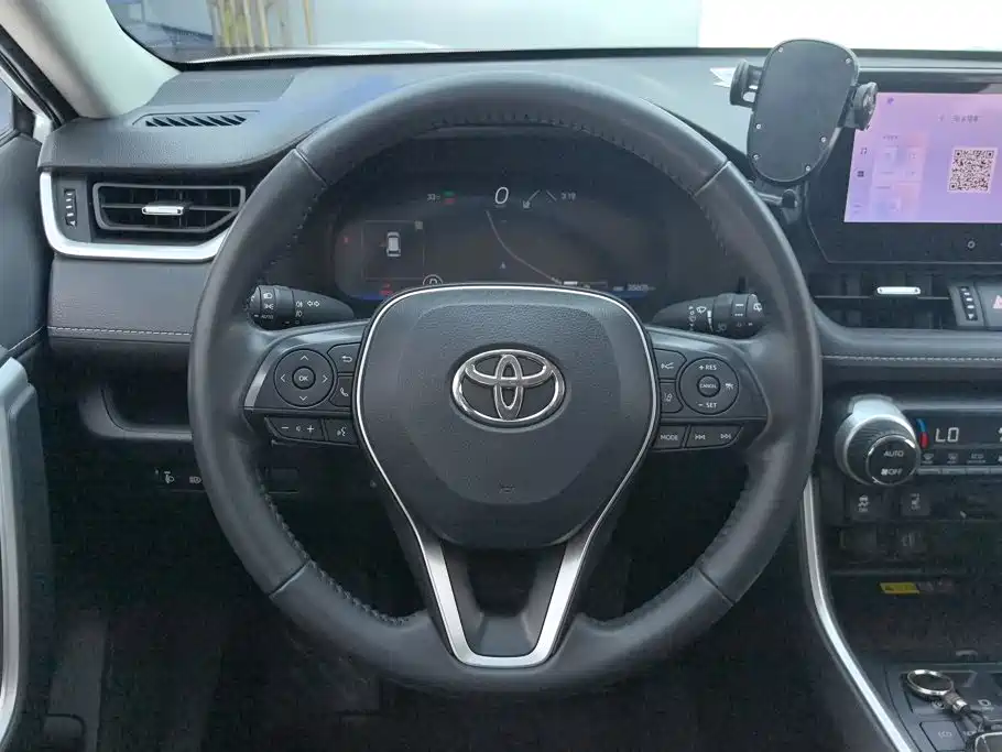 Toyota RAV4 2.0L CVT 2WD Elegant Plus Edition, фото 15