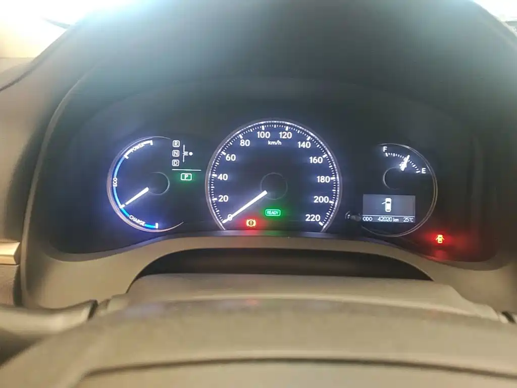Lexus CT — миниатюра 16