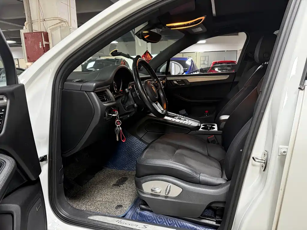 Porsche Macan 2014 Macan S 3.0T