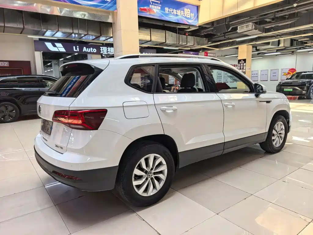 Volkswagen Tharu — миниатюра 3