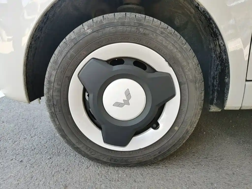 Wuling MINIEV — миниатюра 23