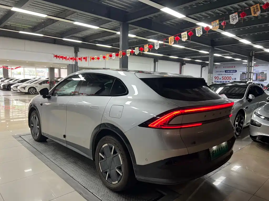 XPeng G7 — миниатюра 6