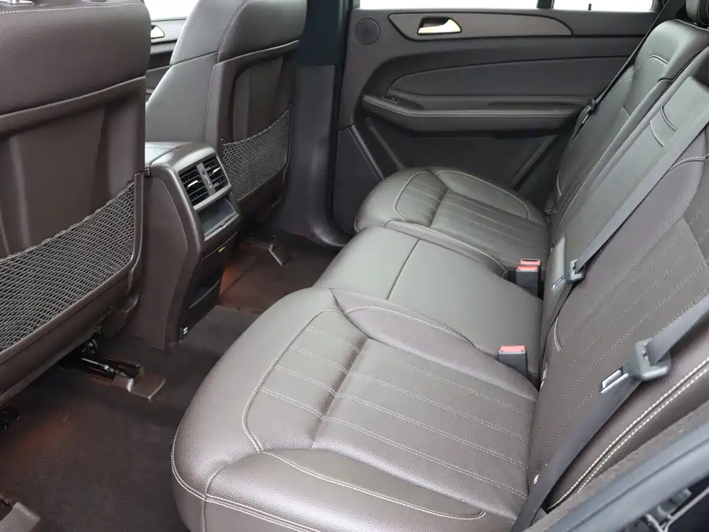 Mercedes-Benz GLE (Import) — миниатюра 13